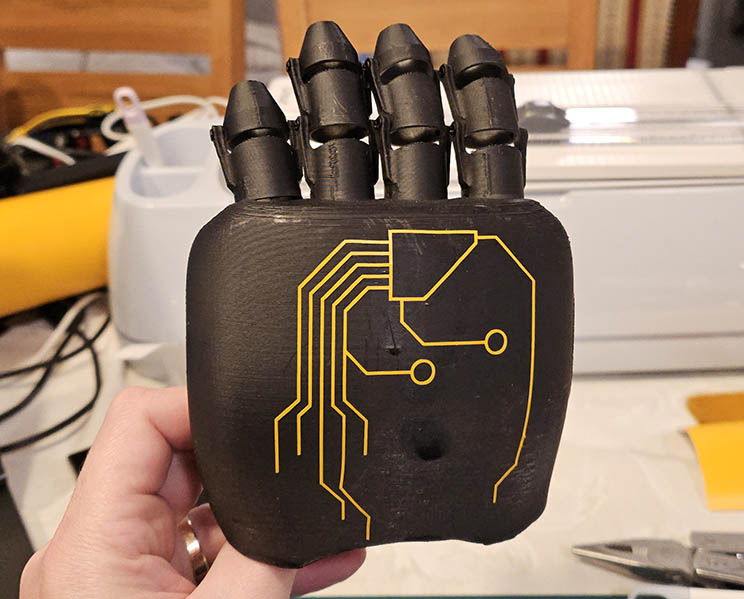 כך הדפסתי בתלת מימד תחפושת מקורית לפורים

